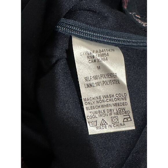 Sadie & Sage Women's Navy Floral Print Blouse Medium - Picture 5 of 6